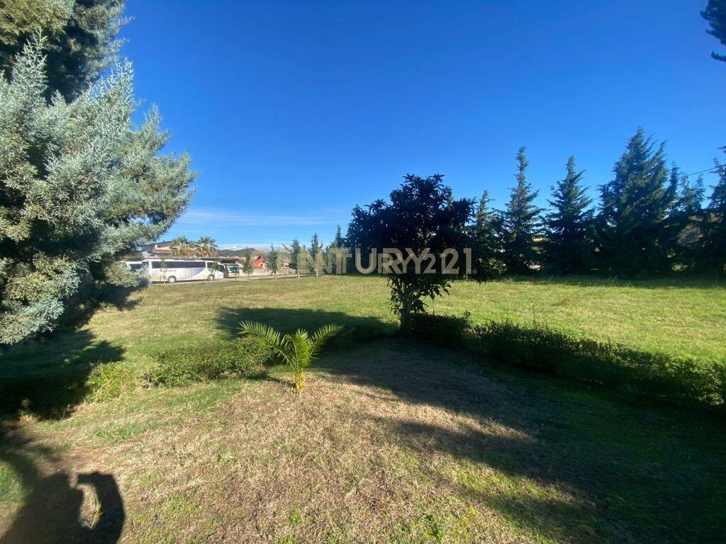VILLA IN VENDITA NEL GOLFO DI LALZIA!500000