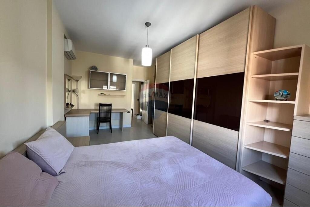2+1 apartment for rent near the Paris Municipality!