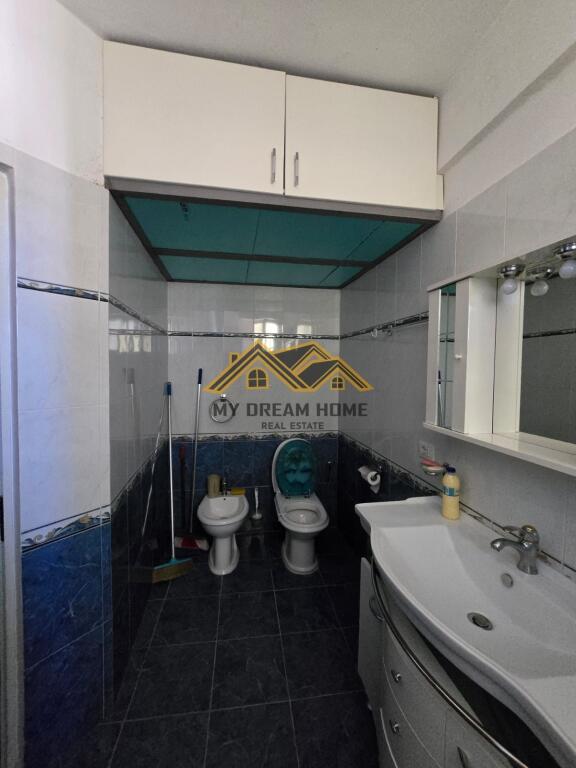SHITET APARTAMENT 2+1 PRAN POLICIS DURRES!