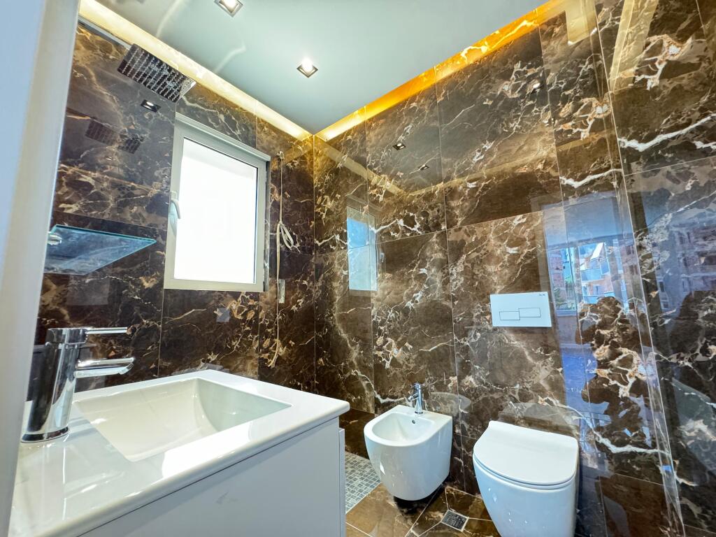 🏡Qera Apartamet 2+1+2 📍Kopshti Botanik, Rruga Selita Vjeter