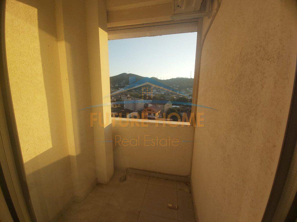 Shitet, Apartament 2+1+Post Parkimi, Kompleksi Golden Park