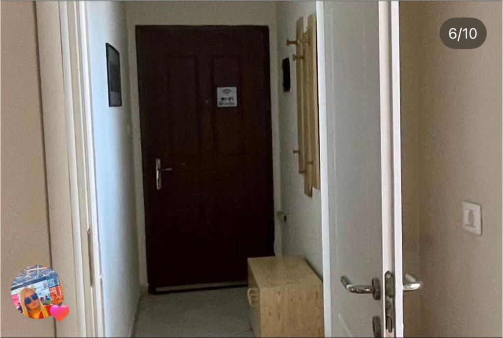 1+1,i mobiluar te posta ne qender,cmimi 550 euro