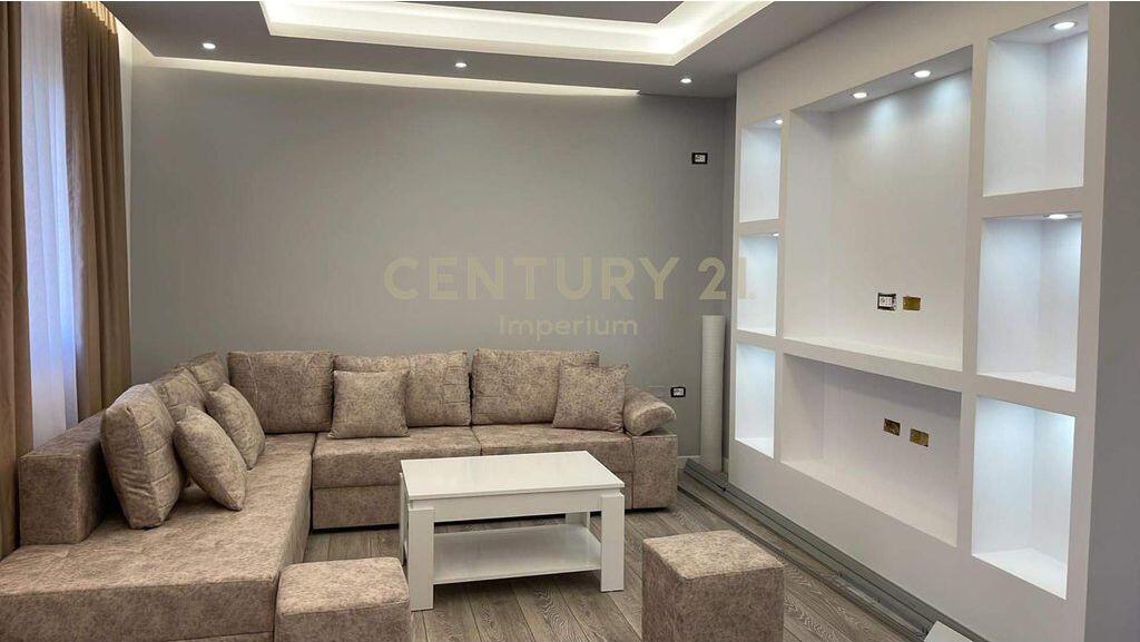 Private House for Rent in Golem 600 € /Month