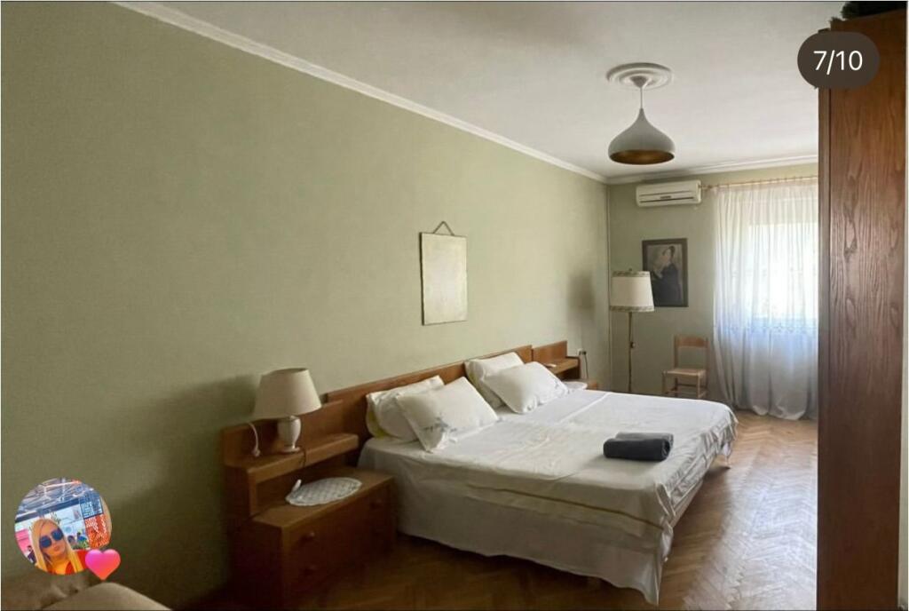 1+1,i mobiluar te posta ne qender,cmimi 550 euro
