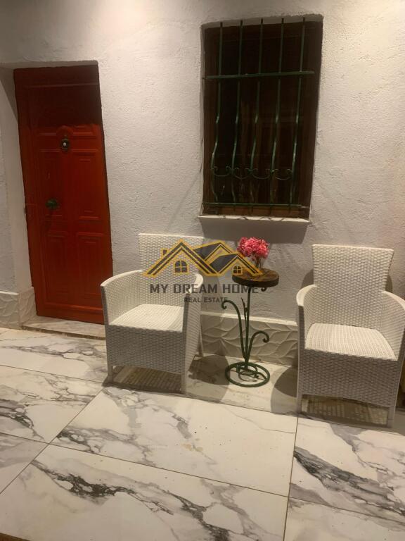 PRIVATE HOUSE FOR RENT
