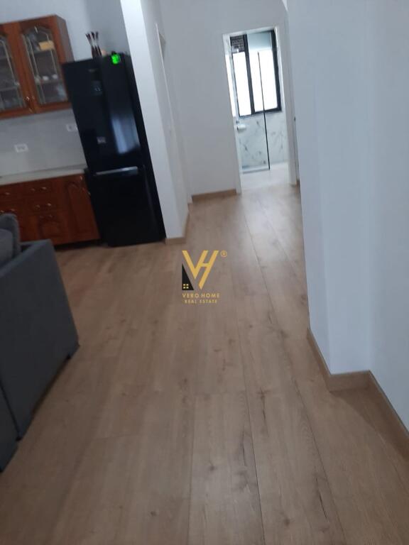 JEPET APARTAMENT 1+1+BLK ME QERA NE LUNDER 450 EURO