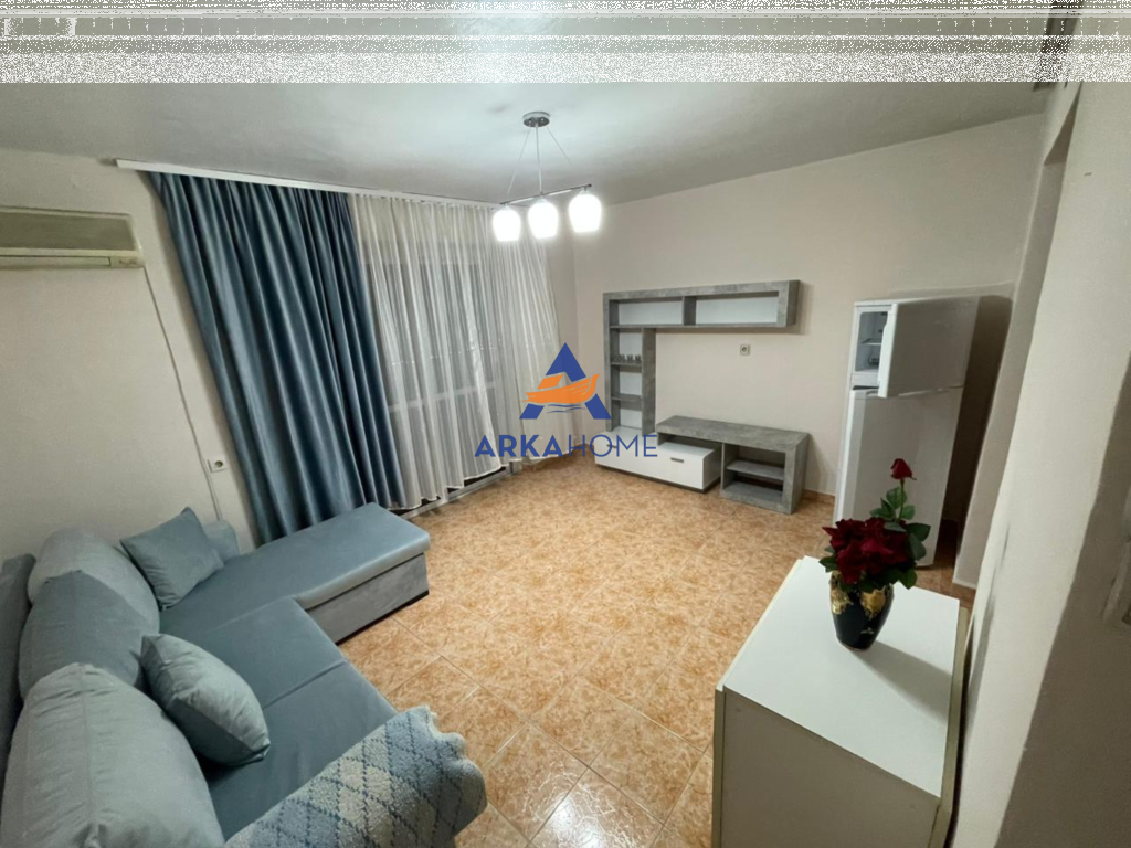 AFFITTASI APPARTAMENTO 2+1+BALCONE "IN VIA SALES" 550 EURO