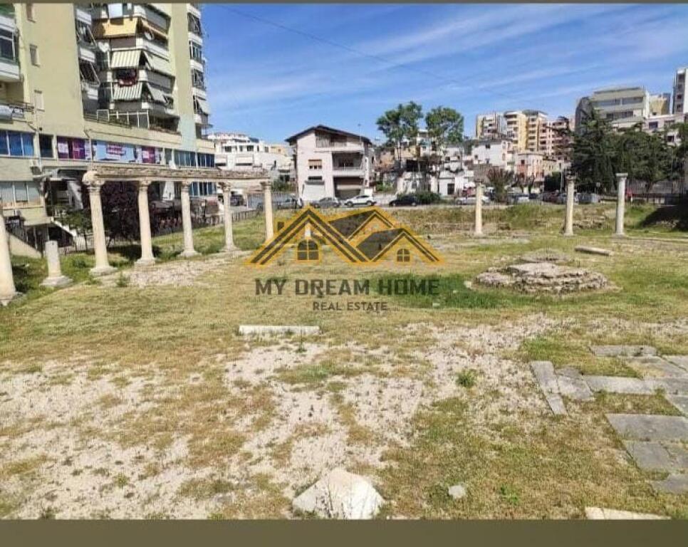 SHITET APARTAMENT UNIK TEK GJYKATA DURRES