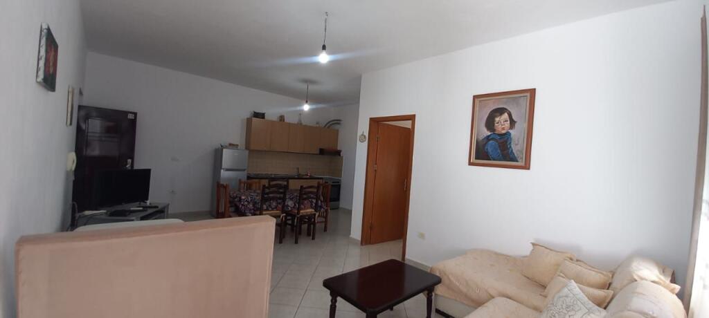 FOR SALE APARTMENT 1+1 POSSIBILITY FOR 2+1 GOLEM PISHAT E BUTA NEAR HENRY RESORT