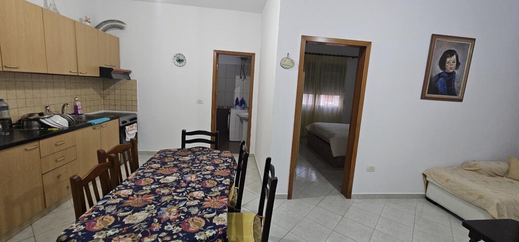 FOR SALE APARTMENT 1+1 POSSIBILITY FOR 2+1 GOLEM PISHAT E BUTA NEAR HENRY RESORT