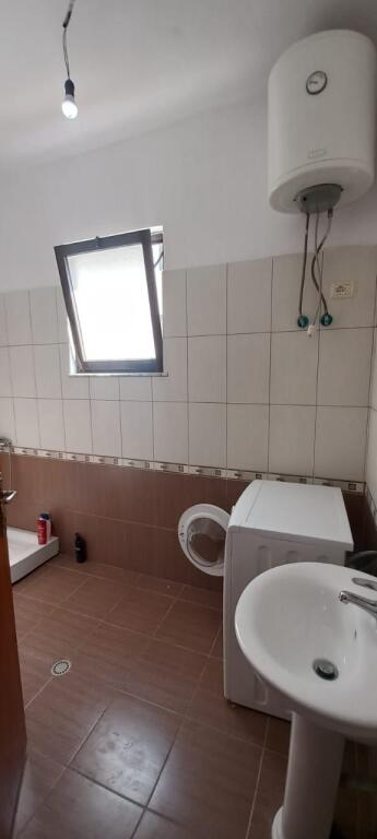 FOR SALE APARTMENT 1+1 POSSIBILITY FOR 2+1 GOLEM PISHAT E BUTA NEAR HENRY RESORT