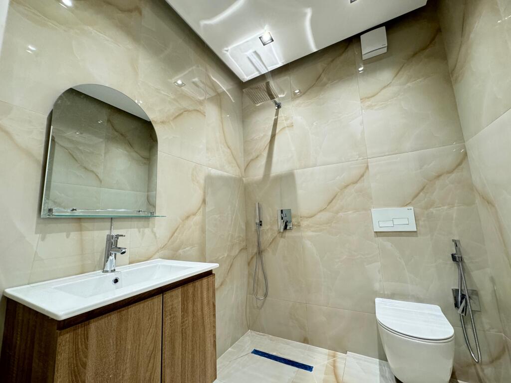 🏡Qera Apartamet 2+1+2 📍Kopshti Botanik, Rruga Selita Vjeter