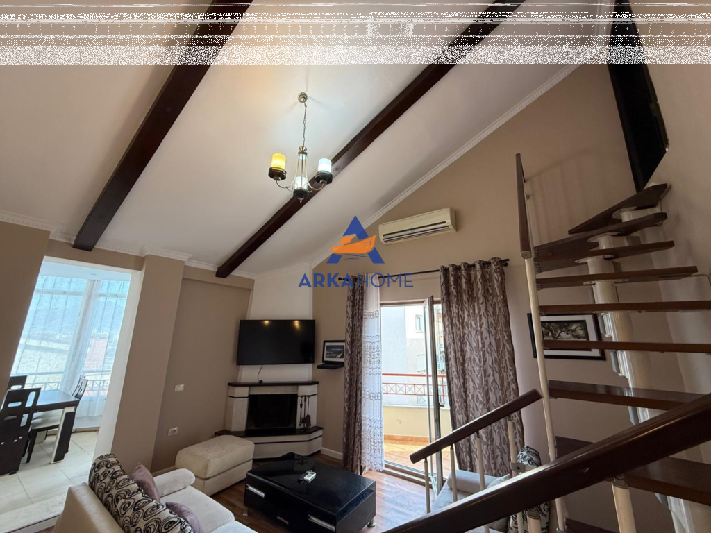 AFFITTASI APPARTAMENTO 2+1 +BALCONE "COMUNE DI PARIGI" 700 EURO