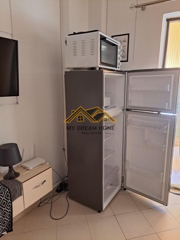 MONOLOCALE IN VENDITA PRESSO SHKEMBI KAVAJES DURRES!

