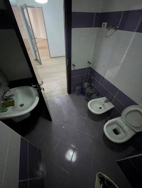 📣 FOR SALE Apartment 2+1 With Balcony 📍 21-Dhjetori, Near Hotel "Mondial" ✨