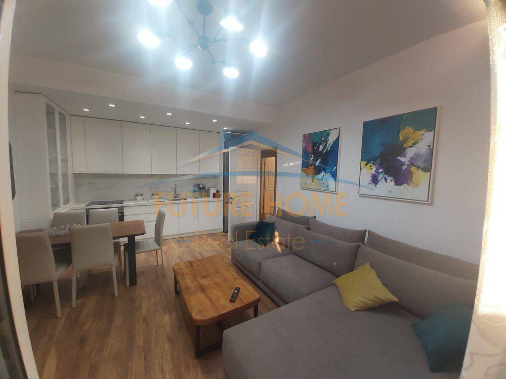 Shitet, Apartament 2+1+Post Parkimi, Kompleksi Golden Park