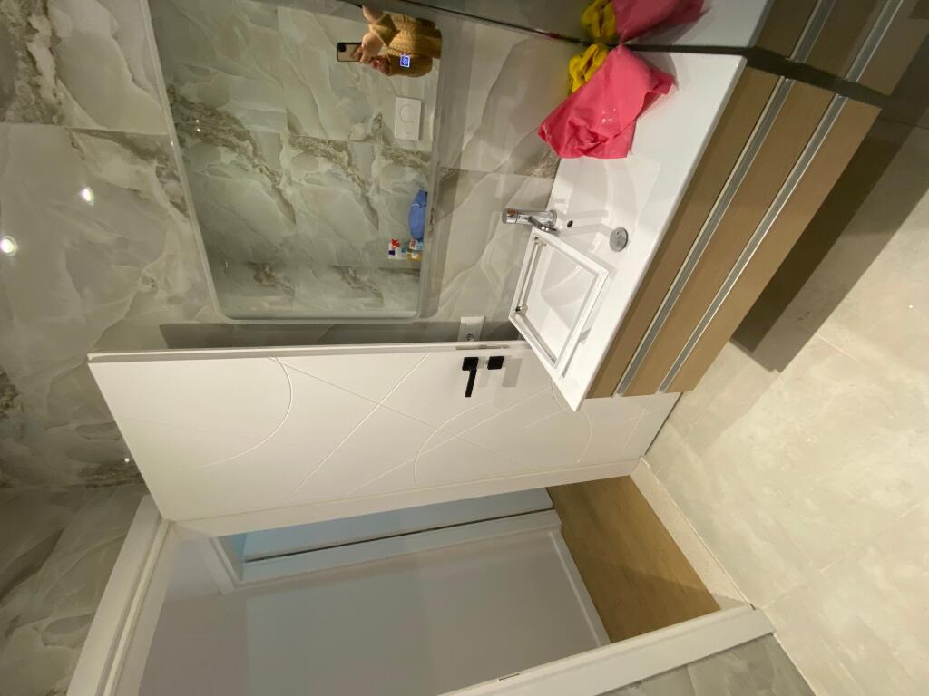2+1,furnished for the first time,peti street dry lake,700 euros