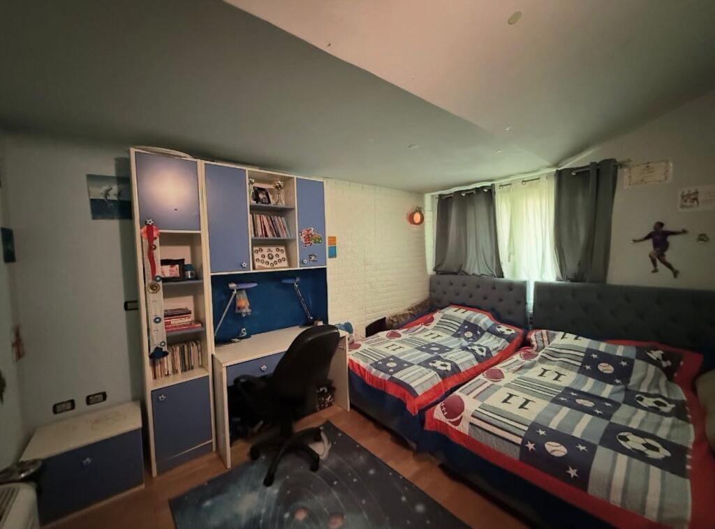 Panthouse 3+1,furnished, dry lake, 1500 euros with parking