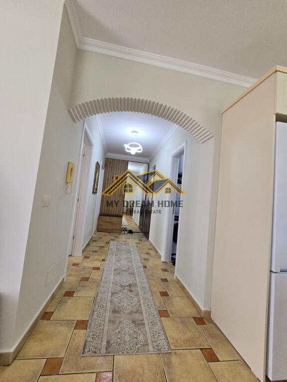 Apartament 2+1+2T Për Shitje në Plazh, Durrës