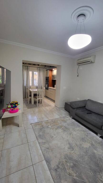For Rent – Apartment 2+1 | Jani Kukuzeli Street, near the Institute of Hygiene*