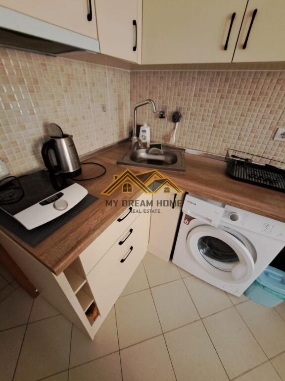 MONOLOCALE IN VENDITA PRESSO SHKEMBI KAVAJES DURRES!
