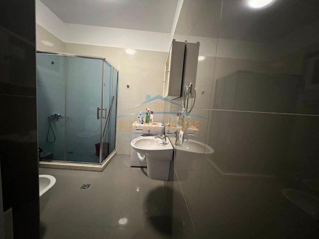Qera, Apartament 2+1, Kopshti Botanik
