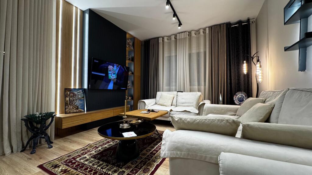 Luxury apartment for rent at Kodra e Diellit!