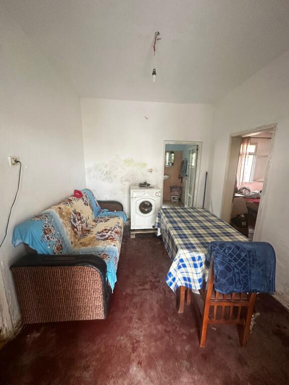 🏡 PRIVATE HOUSE FOR SALE – NEAR THE POLICE, DURRËS