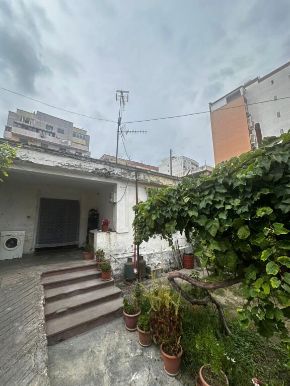 🏡 PRIVATE HOUSE FOR SALE – NEAR THE POLICE, DURRËS