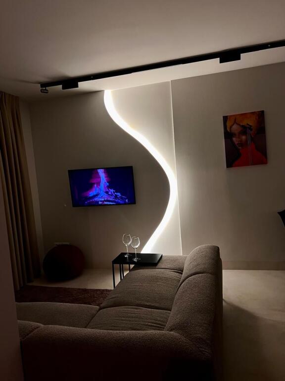 Casa in affitto, Nuovo Edificio 2+1, Elar4 13684 - € 550