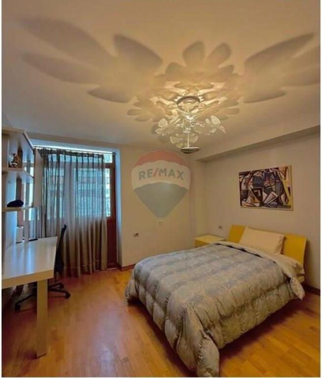🏡Appartamento 3+1+2 in vendita | 📍Viale Zogu I