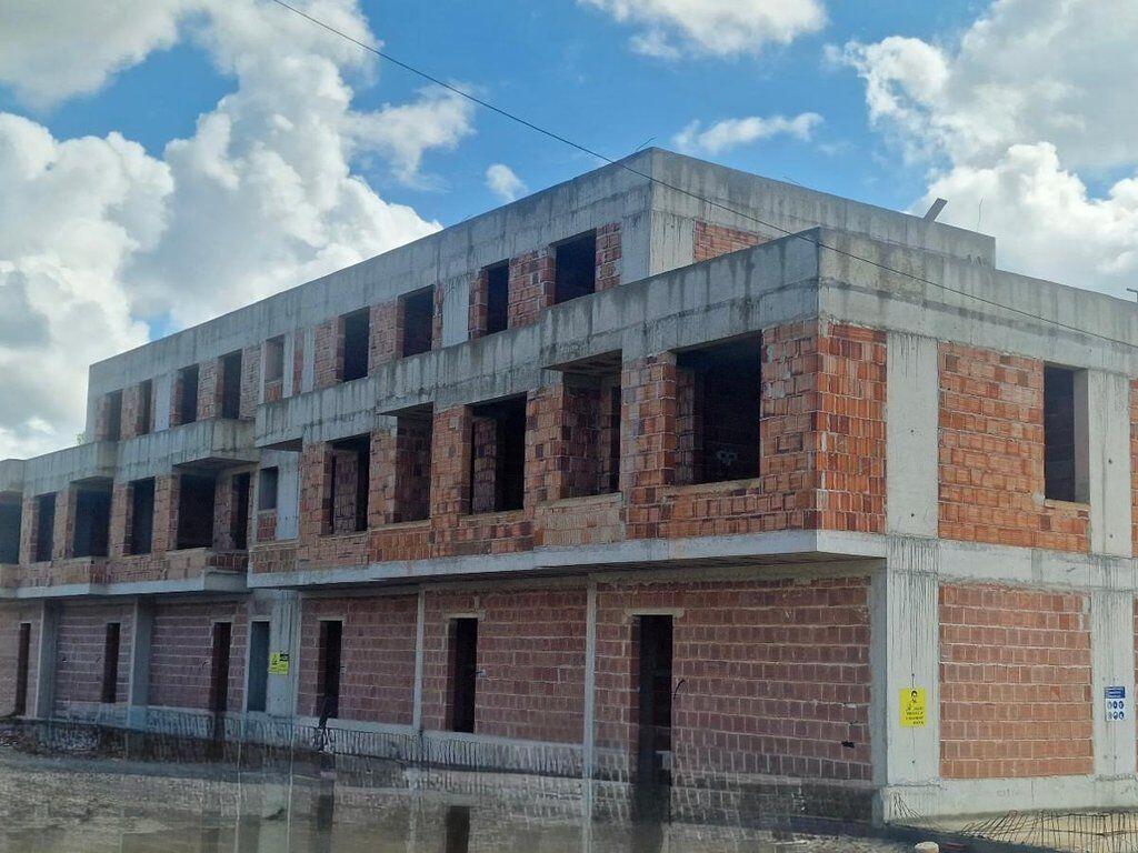 VENDIAMO PENTHOUSE 3+1+2 + VERANDA A MJULL BATHORE! 355,500 €