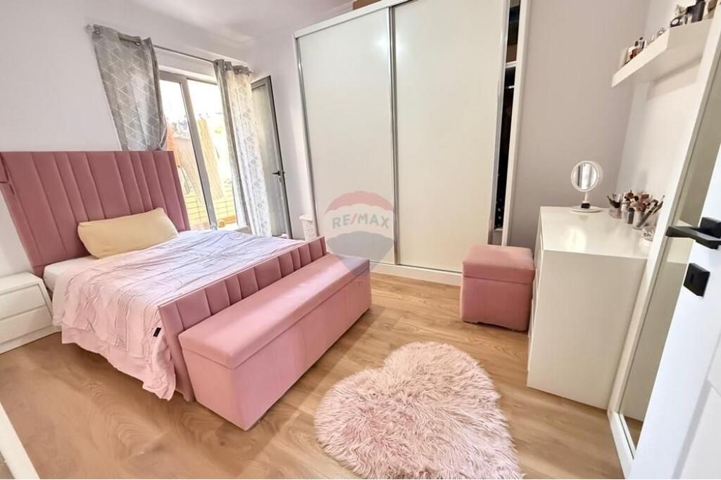 Vendesi in vendita 3+1+2 ad Astir