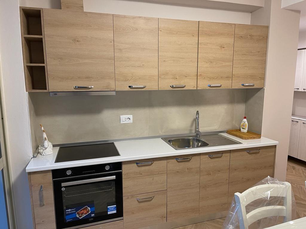 Casa in affitto, per abitare in un edificio esistente 3+1, ID Elar2 13870 - € 750  