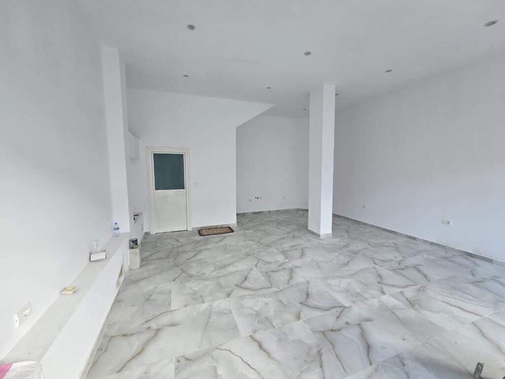Shop/Warehouses for Rent in Selite (ID8556)
