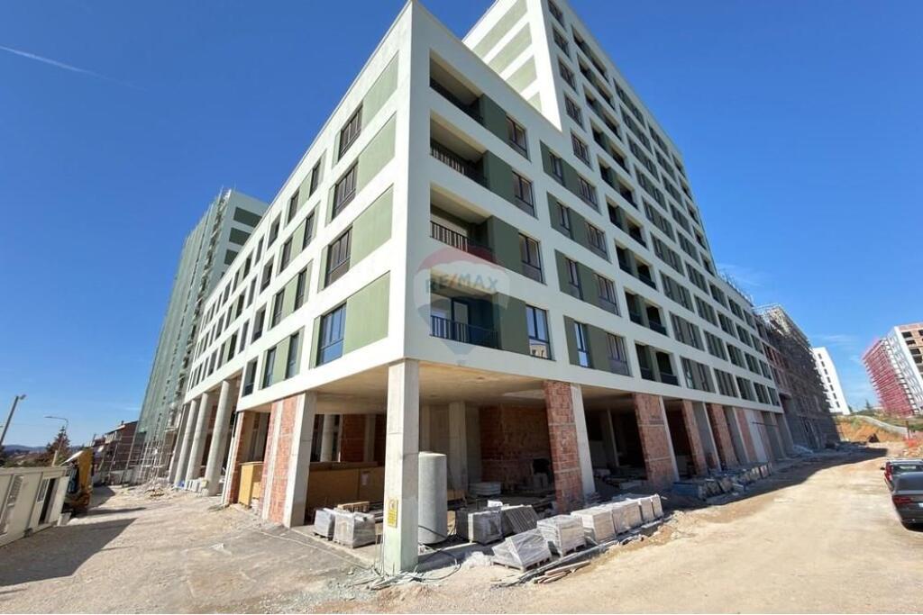 APPARTAMENTO 2+1 IN VENDITA PORCELLANA+PARCHEGGIO