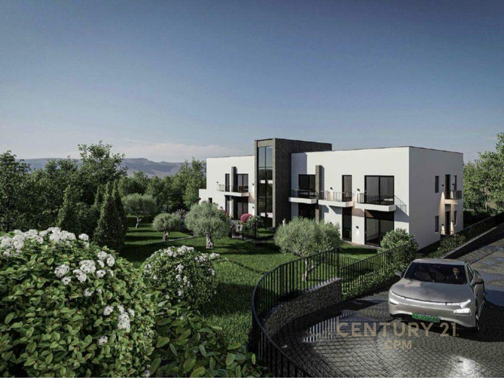 SHESIM DUPLEX ME OBORR NE FARKE! 433,500 €