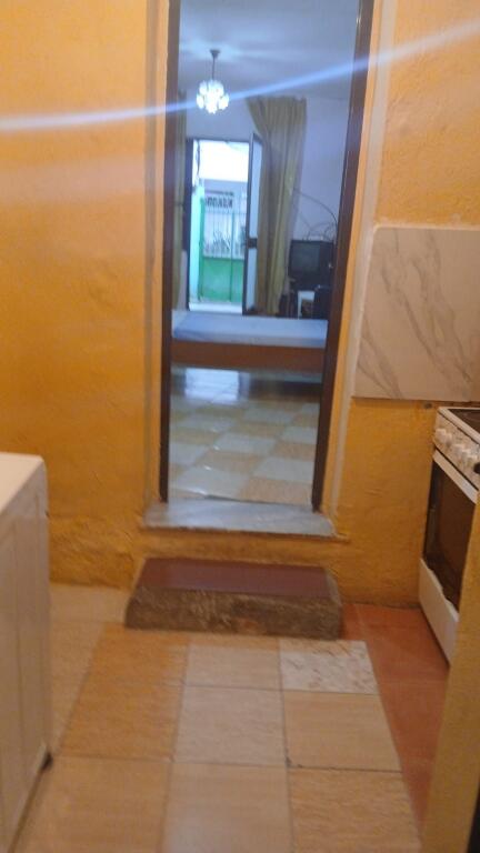Garsoniere me qera