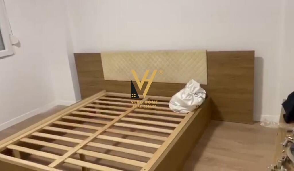 JEPET APARTAMENT 1+1+BLK ME QERA TE KOM.FRATARI, ASTIR 50.000 LEKE