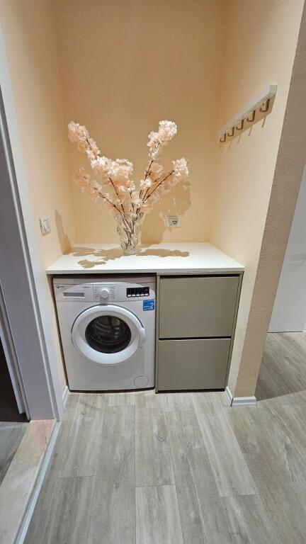 🏢 Jepet me qira Apartament 1+1  Kompleksi Usluga