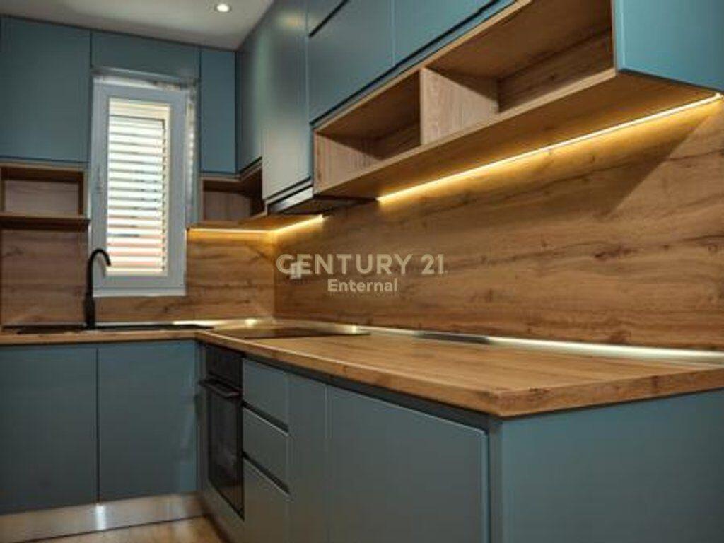 Apartment 1+1 for rent in Bllok!