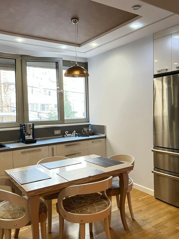 AFFITTASI APPARTAMENTO 2+1 CENTRO 950 EURO