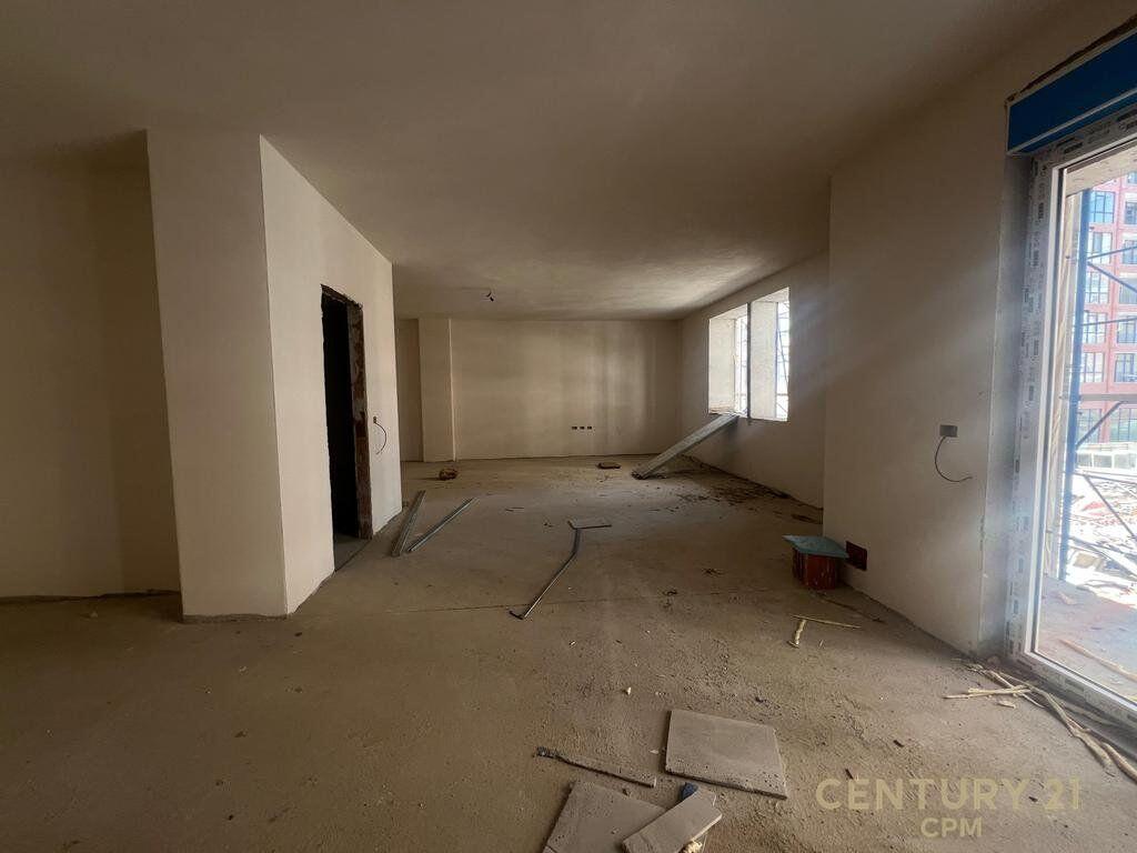 OCCASIONE! VENDIAMO APPARTAMENTO 2+1 AL NUOVO BOULEVARD!