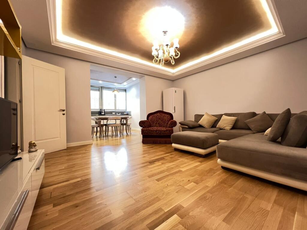AFFITTASI APPARTAMENTO 2+1 CENTRO 950 EURO