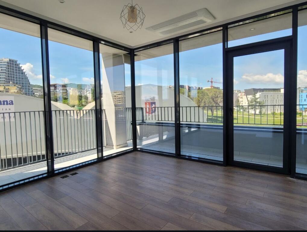 Apartment 2+1 for Office rent at Lake View Residence!