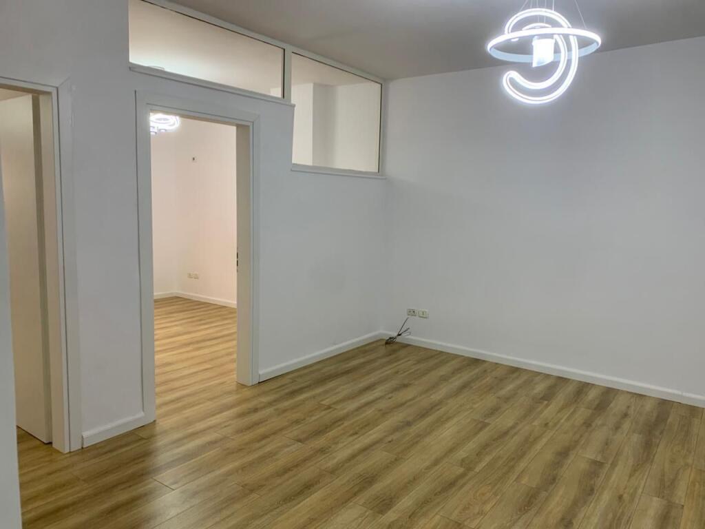 Apartament 2+1, Blv Astir!
