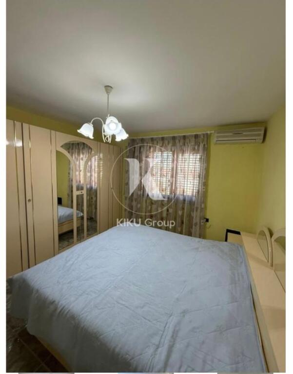 2+1, furnished, 4th floor, building without elevator, near Red School, 500 euros