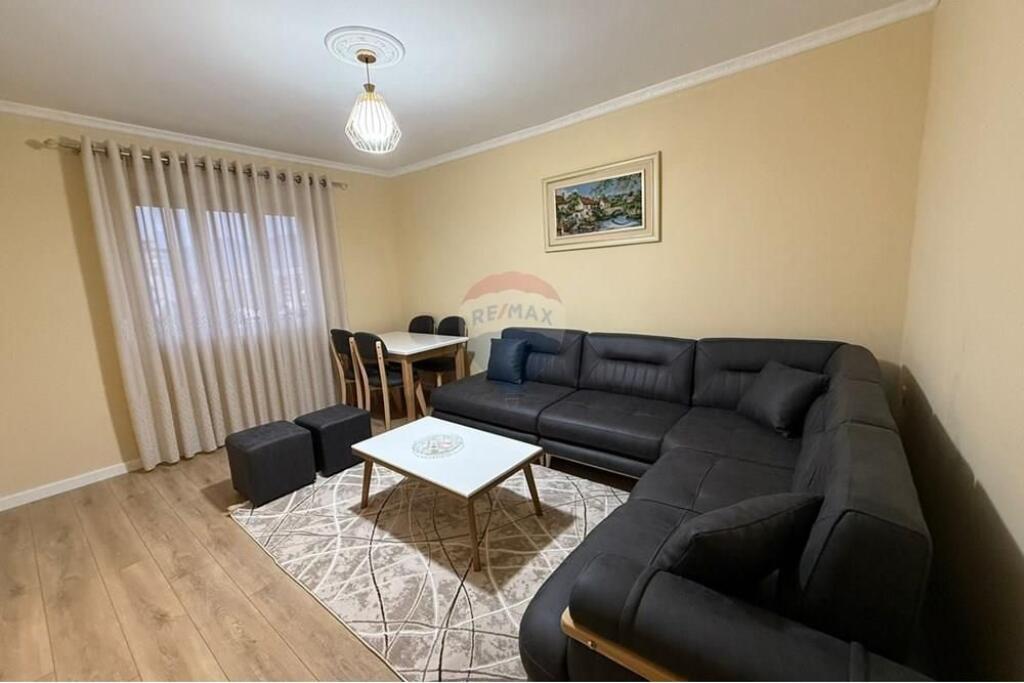 Apartment 2+1 for Rent at Ali Demi Street