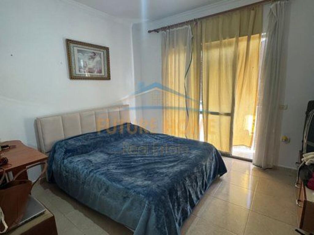 Shitet, Apartament 2+1+2, Kodra Diellit, Tiranë.