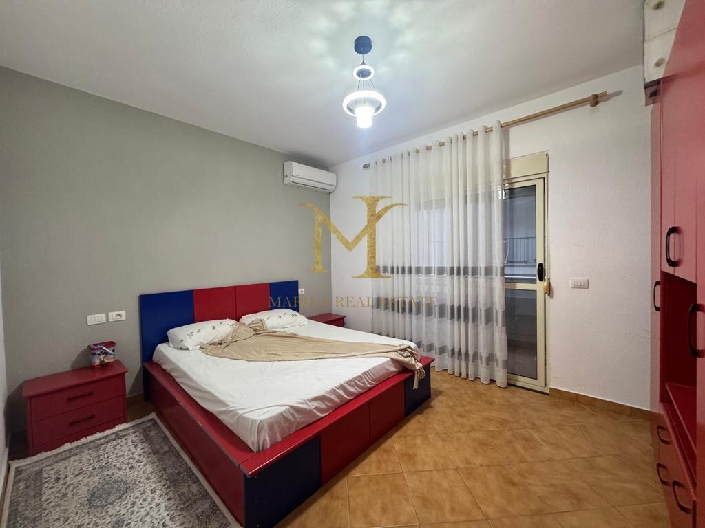 Appartamento 1+1 in vendita, 2 balconi, a Shkëmbi e Kavajës, Durrës